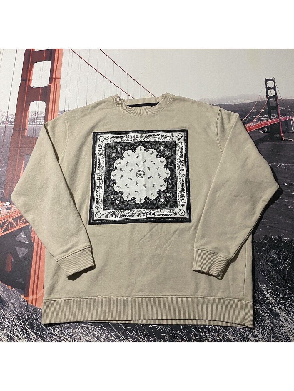 Superdry Sweatshirt Mens Medium Japanese Yama-No-Kami pattern Crewneck Pullover